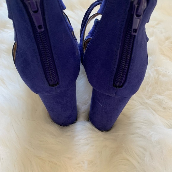 Express Purple Block Heels - Picture 4 of 6